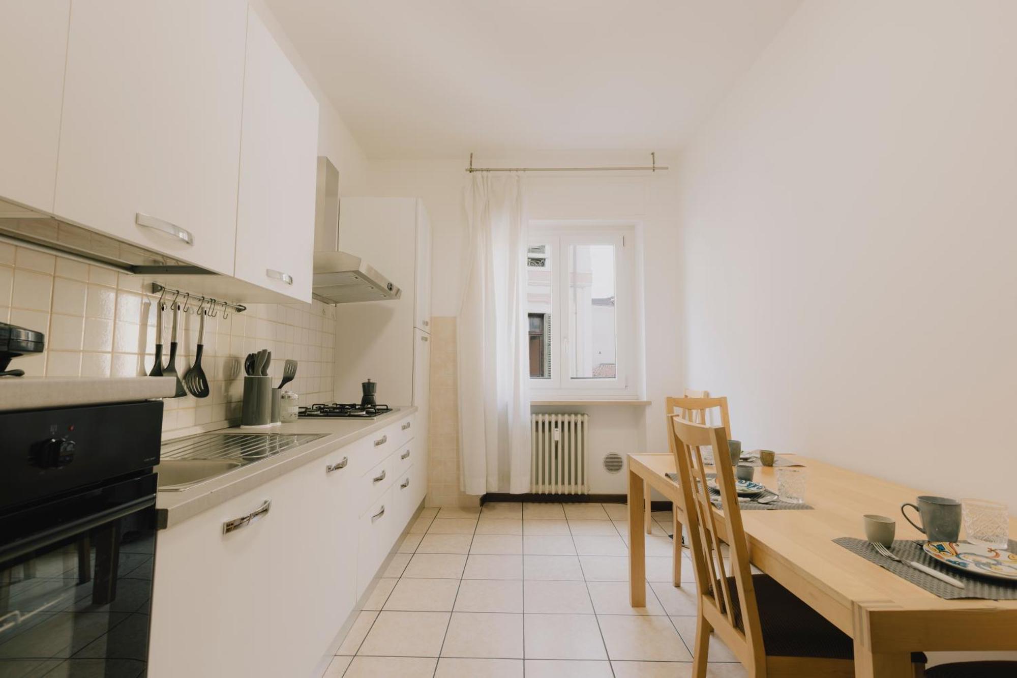 Arena Luxury Apartment Verona Luaran gambar